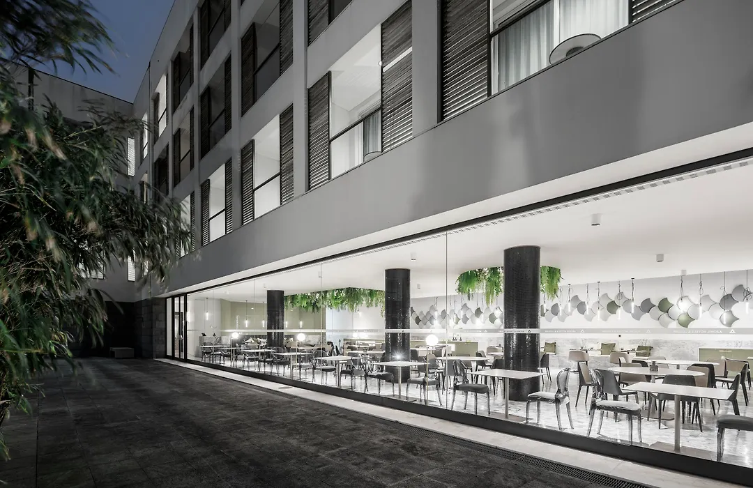 Azoris Royal Garden - Leisure & Conference Hotel-1